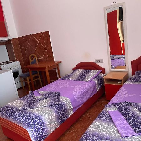 בודווה Apartments Zevs מראה חיצוני תמונה