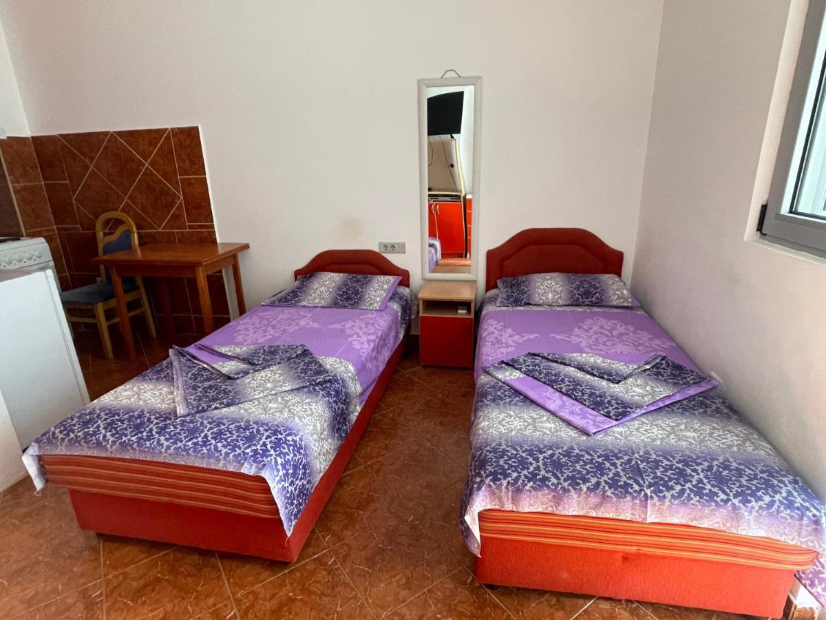 בודווה Apartments Zevs מראה חיצוני תמונה