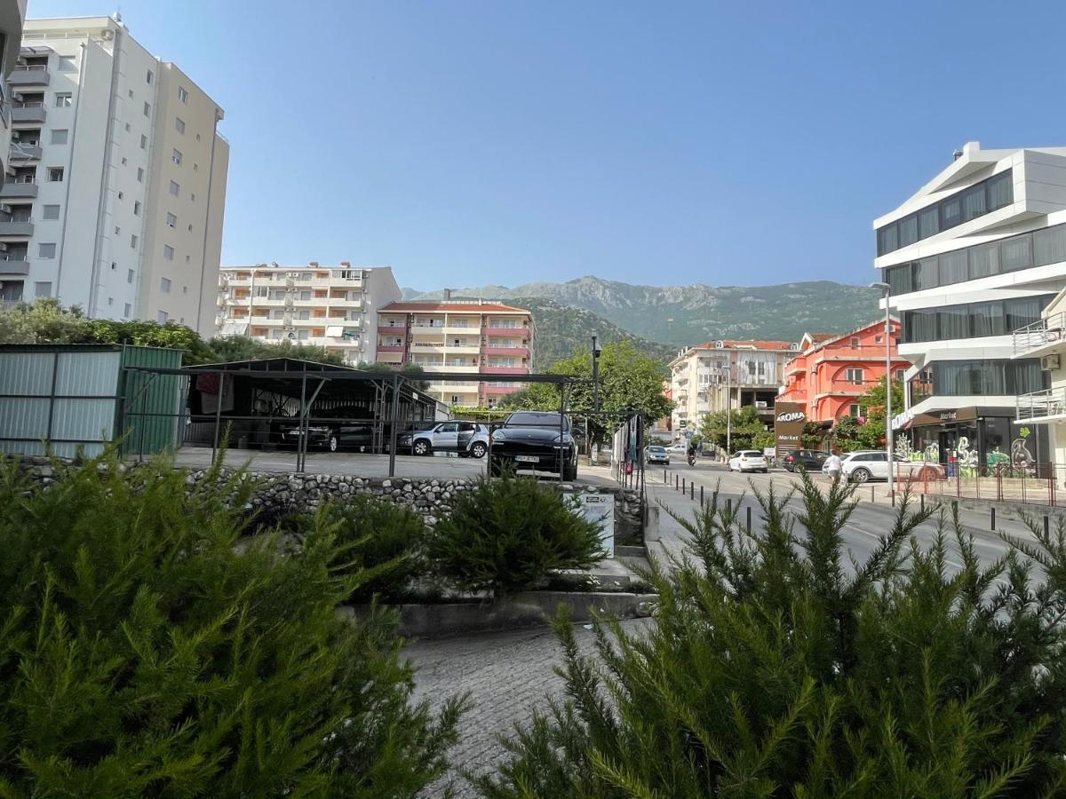 בודווה Apartments Zevs מראה חיצוני תמונה