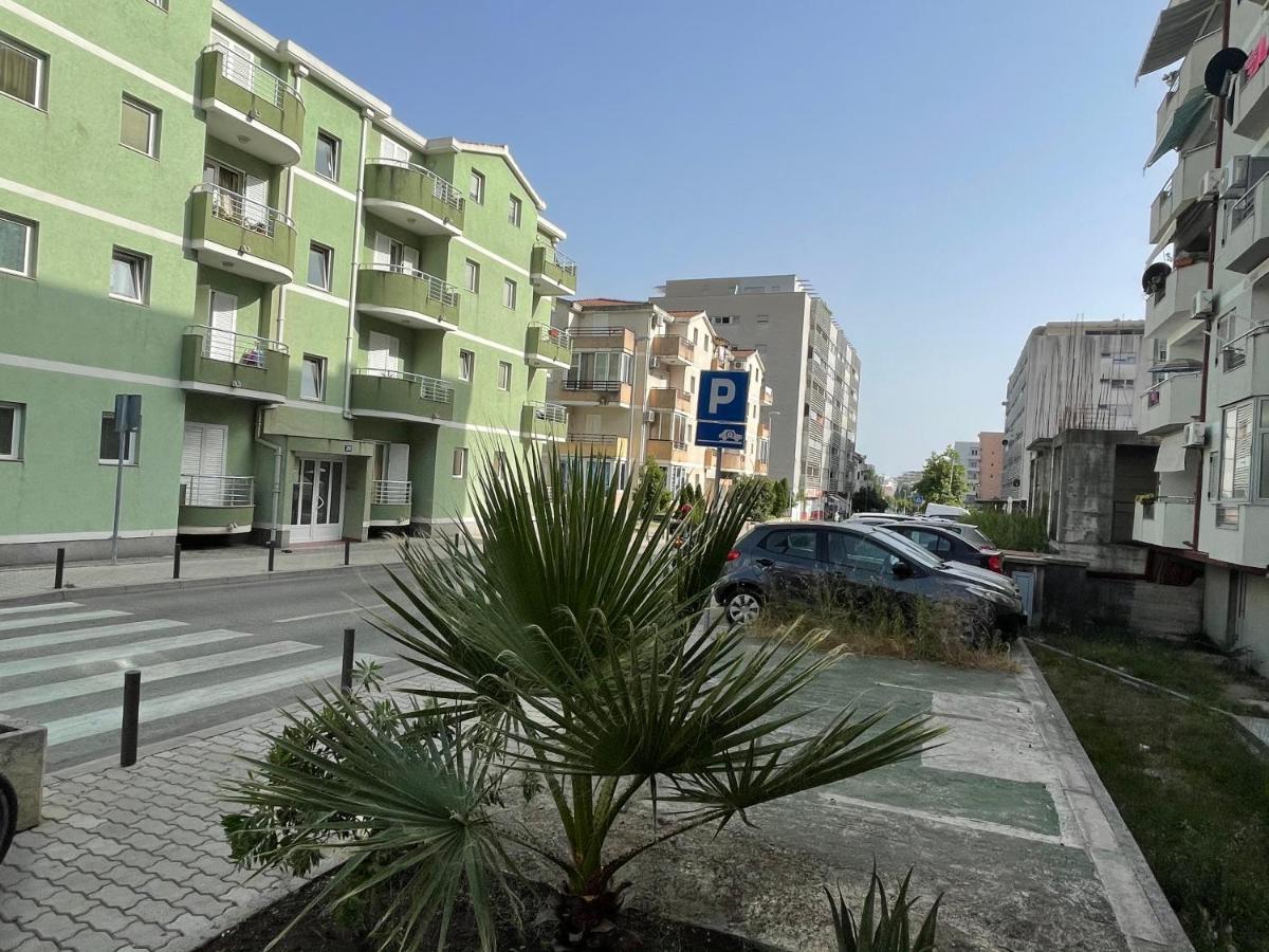 בודווה Apartments Zevs מראה חיצוני תמונה