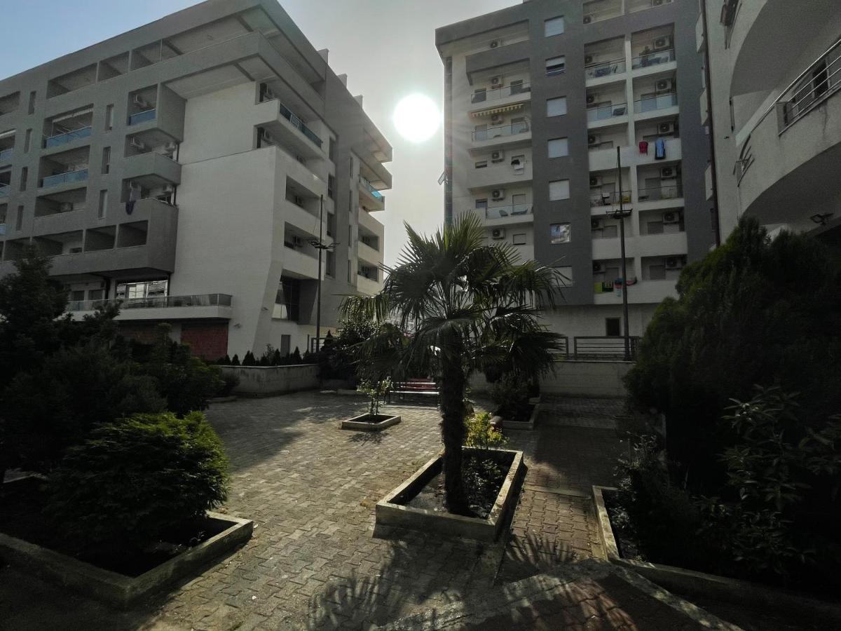 בודווה Apartments Zevs מראה חיצוני תמונה