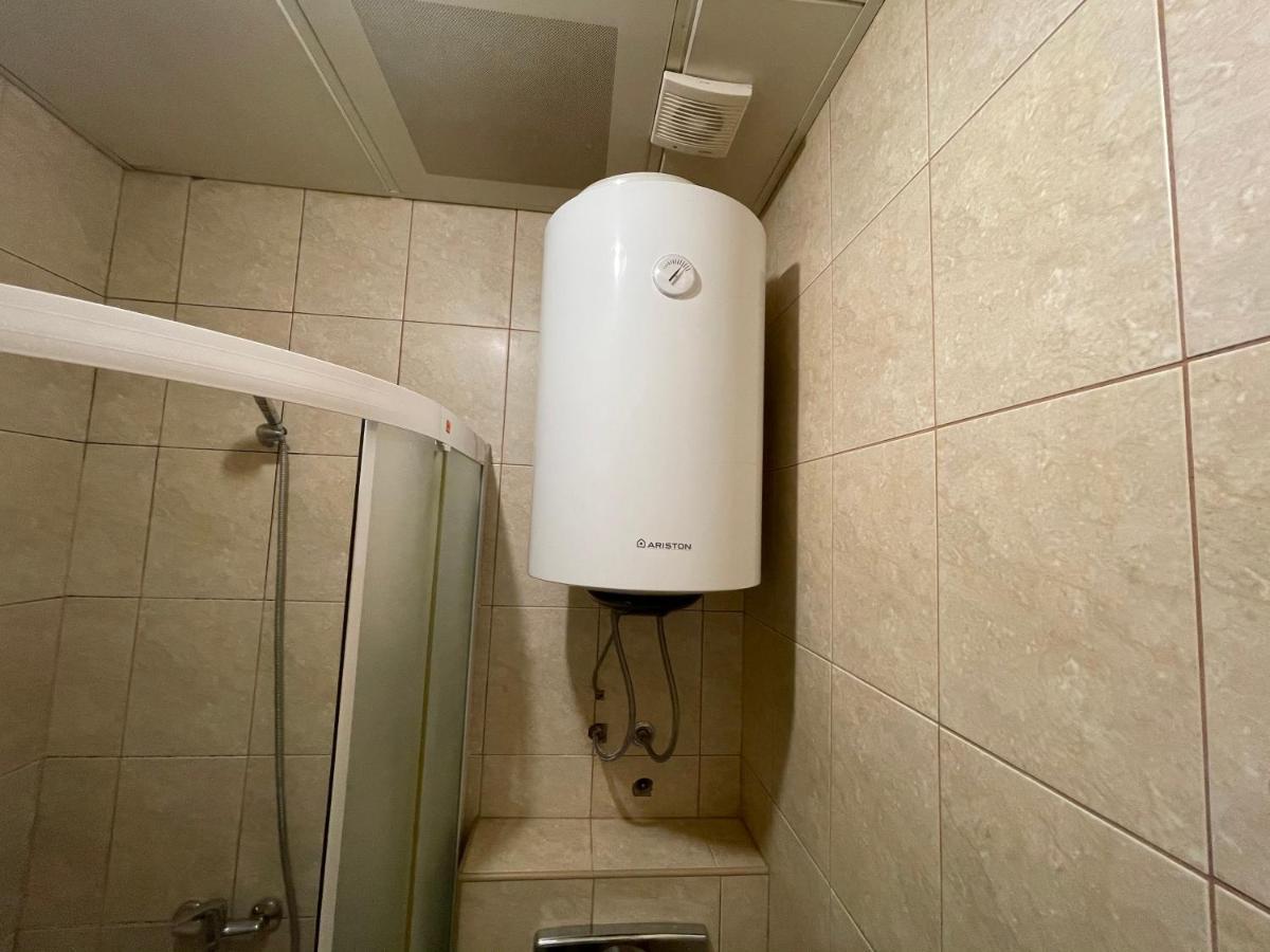 בודווה Apartments Zevs מראה חיצוני תמונה