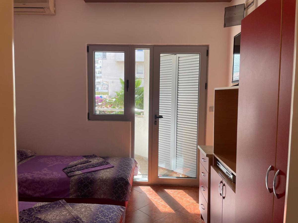 בודווה Apartments Zevs מראה חיצוני תמונה