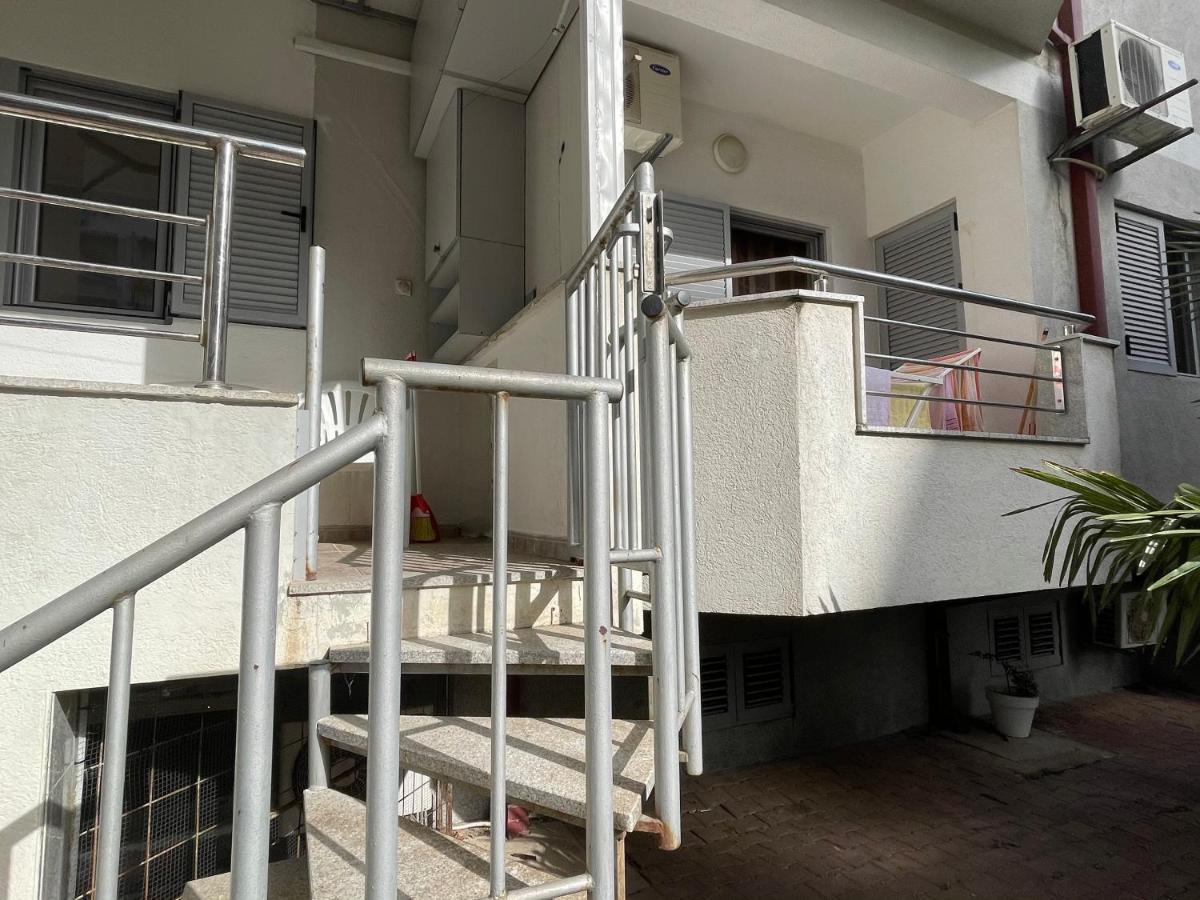 בודווה Apartments Zevs מראה חיצוני תמונה